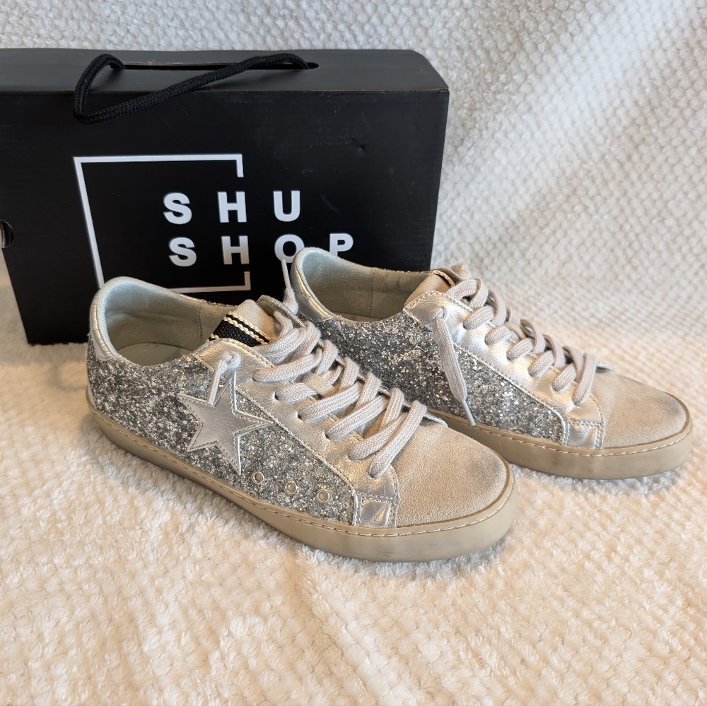 ShuShop Women's Silver Glitter Sneakers
